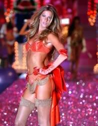 3 Instagram Lessons from Gisele Bündchen