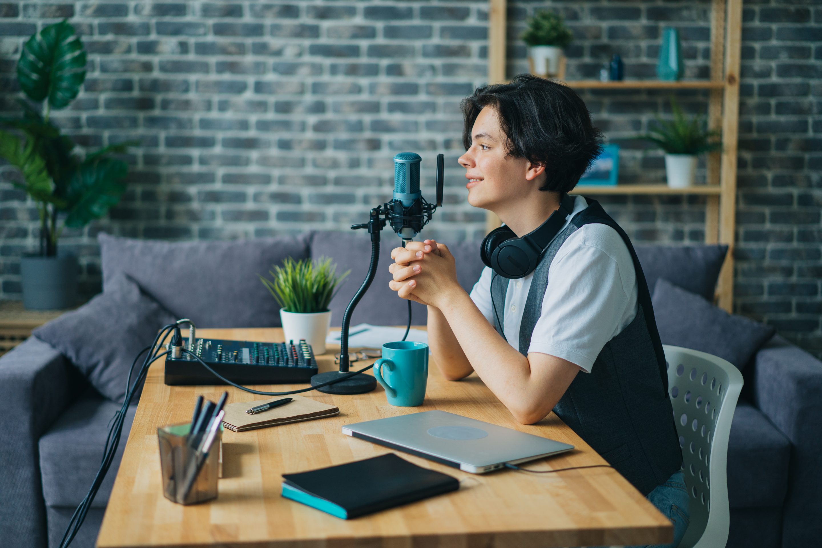 Video: How to Choose A Podcast For Your Brand